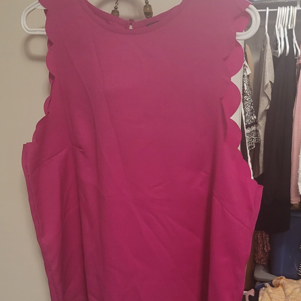 Pink tank top